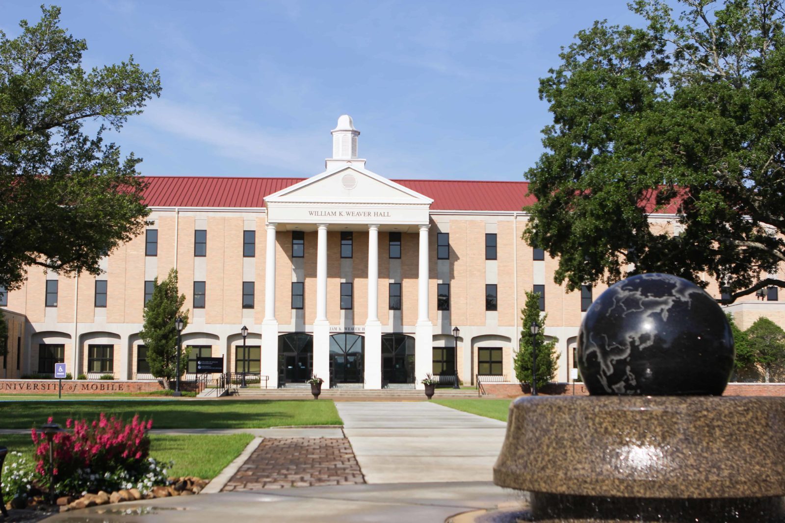 Weaver Hall | University of Mobile