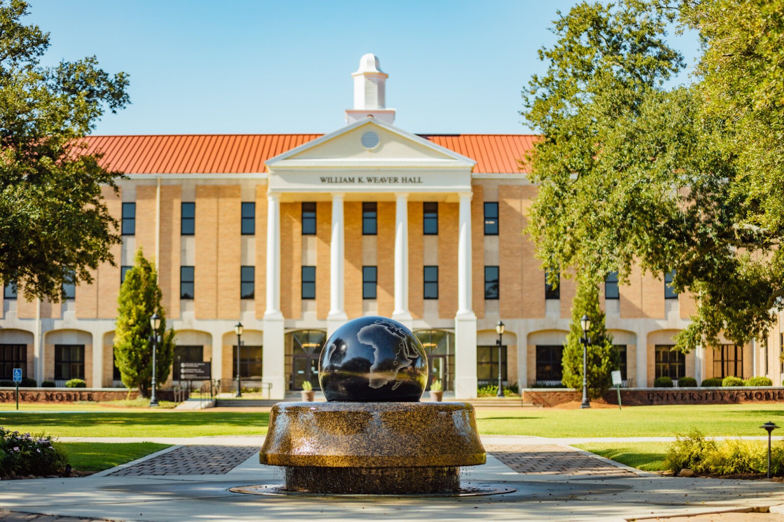 University of Mobile Invites Educators to ‘A Literary Talk with Teachers’ on Oct. 17