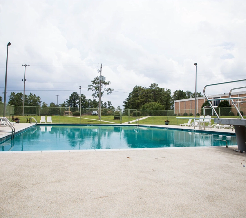 swimming pool
